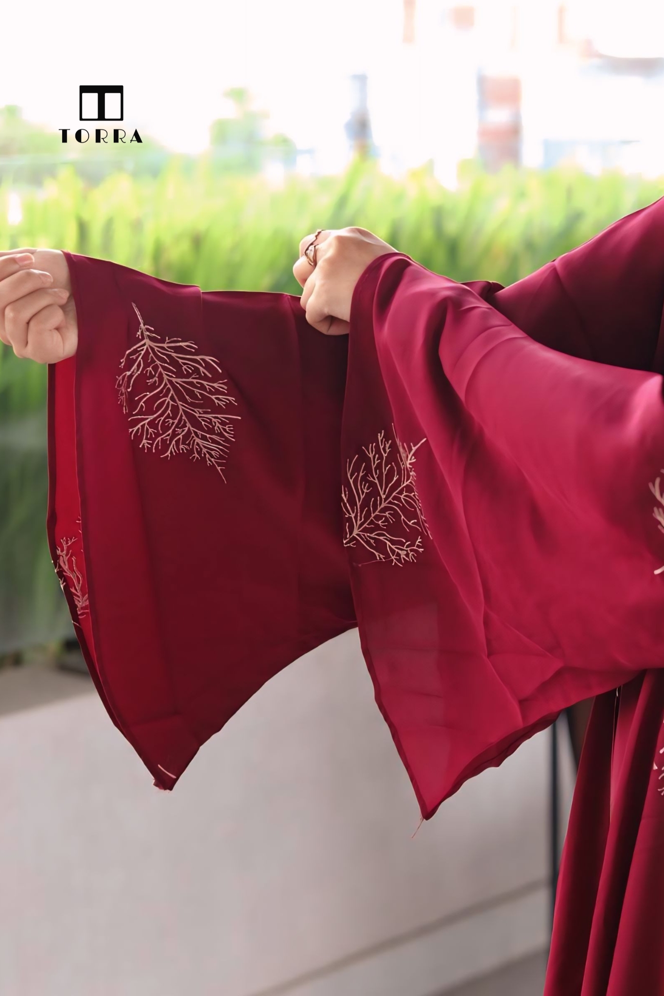 Marron-Embroidery-abaya-5